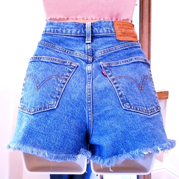 Free People Pants - FREE PEOPLE LEVI'S Ribcage 5-Pocket 501 Wedgie "Daisy Dukes" Cut-off Shorts EUC